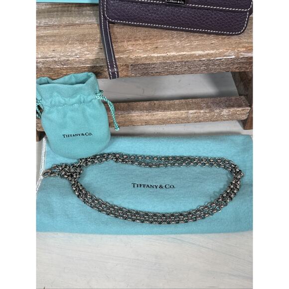 Tiffany & Co Pochette Wristlet Wallet Crossbody With Chain In Plum - Picture 2 of 16